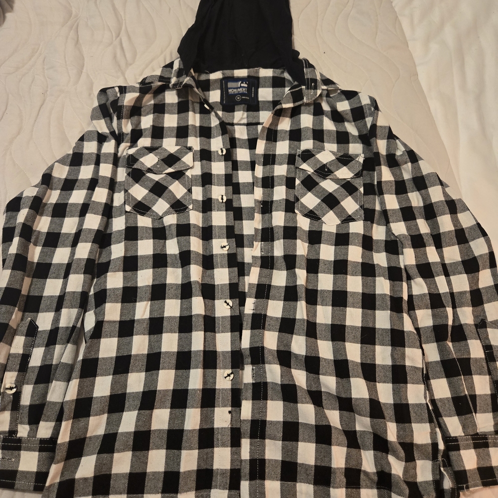 Men's Black and White Plaid Casual Button Down Shirt